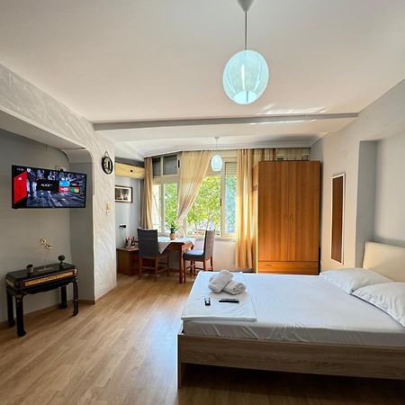 Tirana Centre Lions Gate 9 Apartment Экстерьер фото
